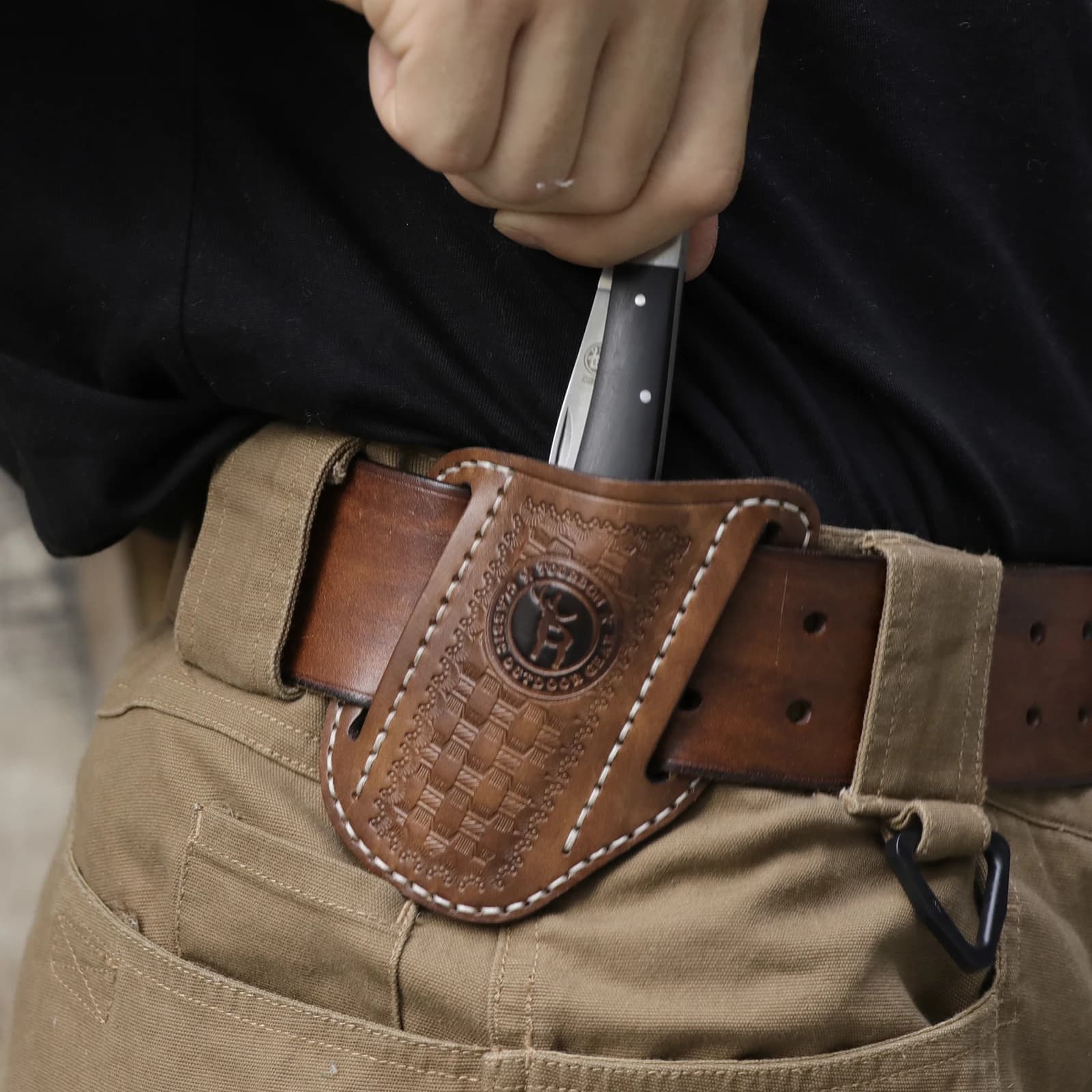 Fodero in Pelle Tourbon per Coltello Pieghevole, Porta Coltello EDC Multiuso da Cintura, Marrone