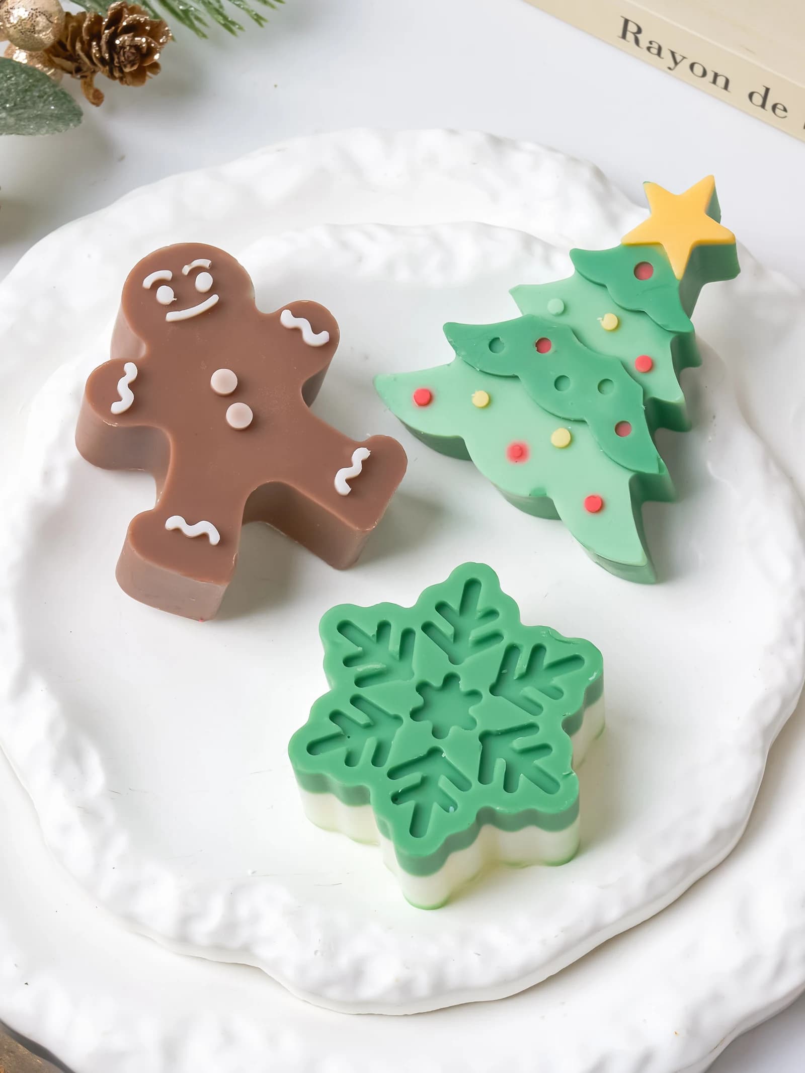 Christmas Tree Snowman Silicone Candle Mold DIY Creative Handmade Soap Elk Resin Crafts Making Holiday Gifts Home Desktop Decor