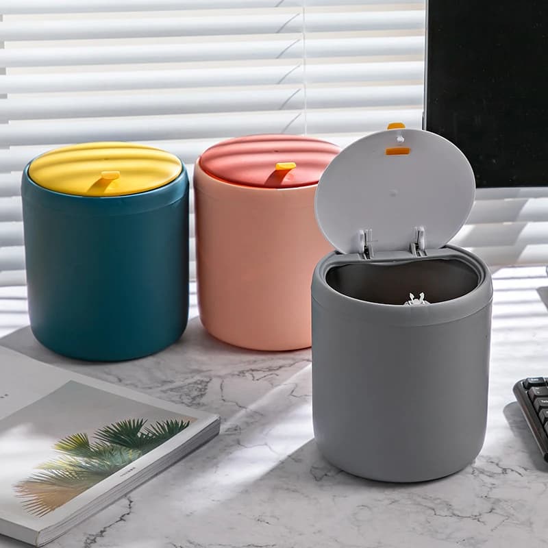 Mini cestino per rifiuti Desktop Office Pattumiera Cestino per la casa Tavolo Organizzatore in plastica Forniture per ufficio Bidoni per la spazzatura Articoli vari Scatola per barili