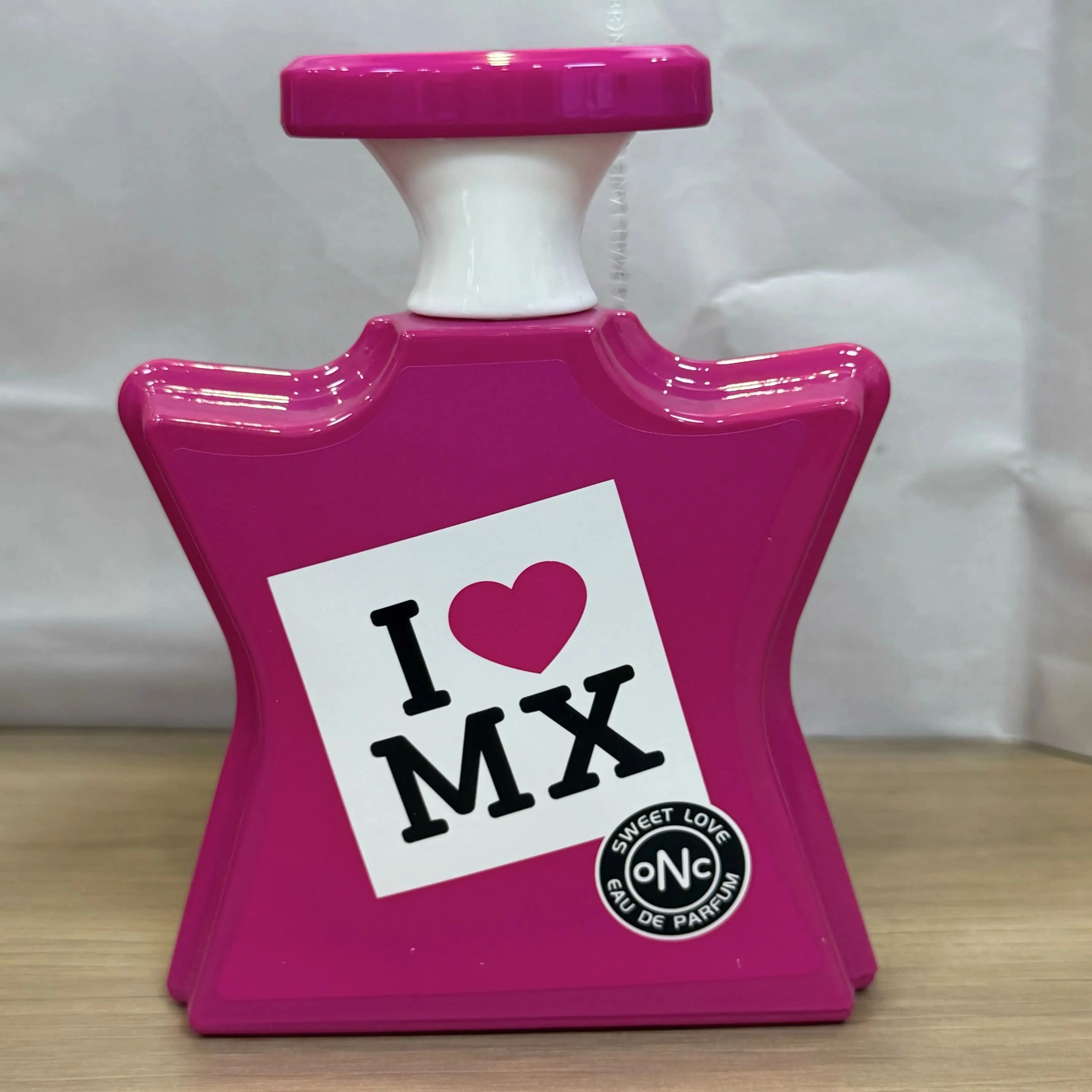 Profumo di Lusso Stile New York per Donna e Uomo, Fragranza a Lunga Durata, Spray 100ml, EDP Floreale Fruttato, Atomizzatore, Parfum Femminile Rosa Nero