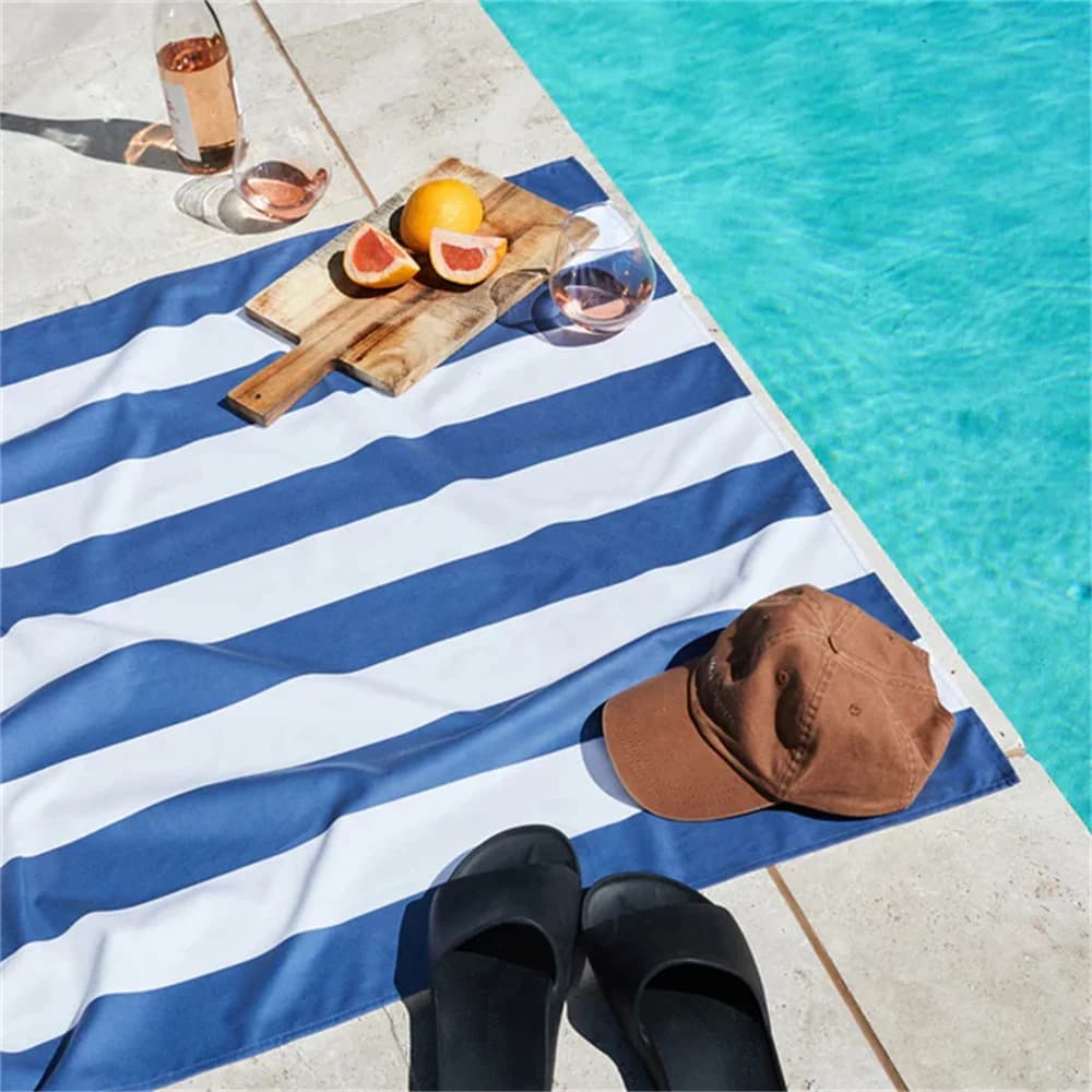 Comodo telo da spiaggia, telo oversize leggero ad asciugatura rapida per viaggi, piscina, vacanze al mare e uso all'aperto