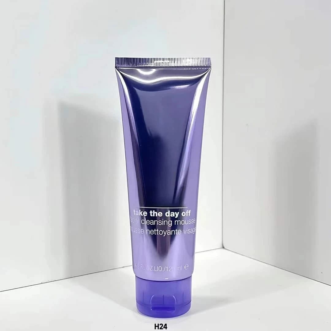 NEW Make up take the day off facial cleansing 125ml
