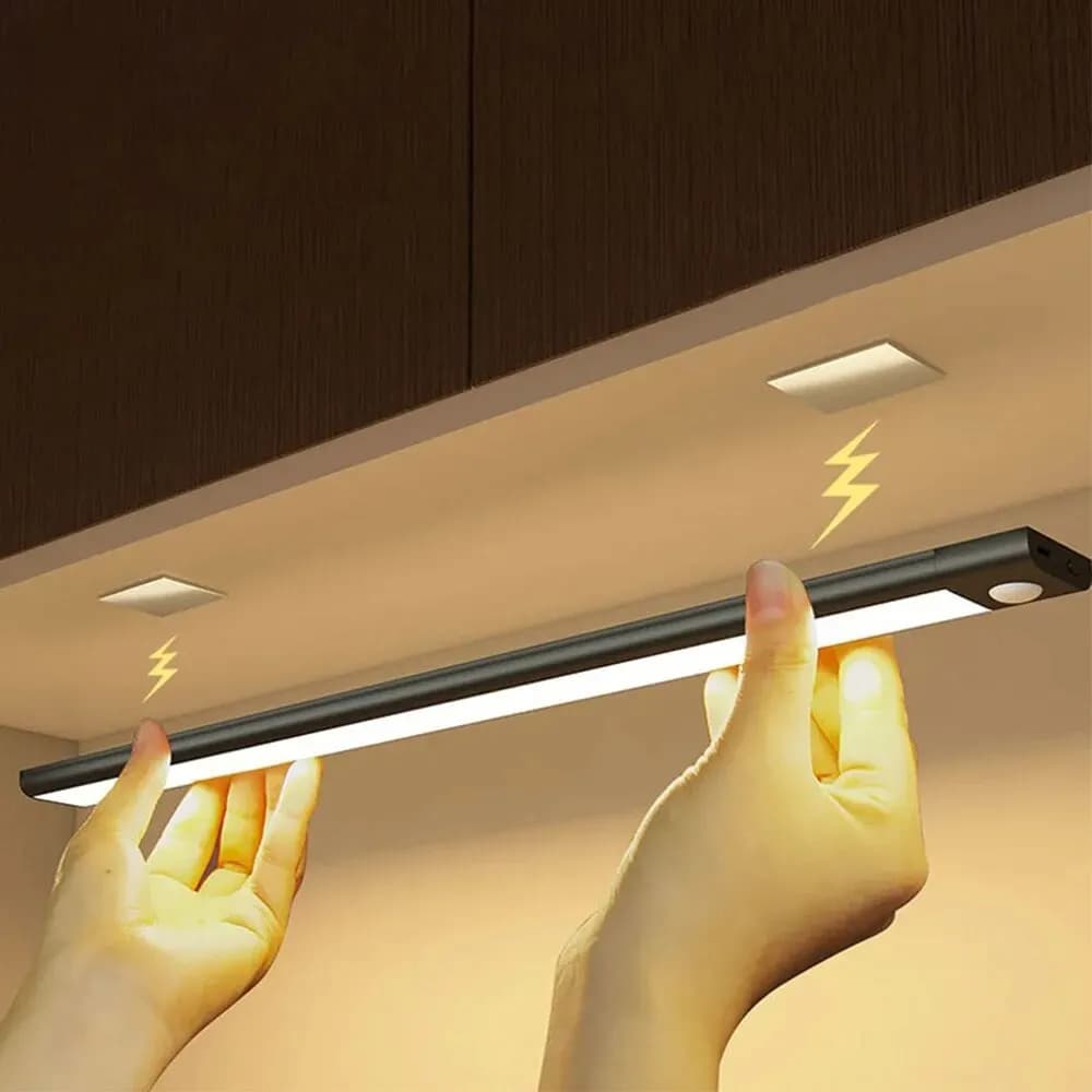 Luce per Armadio a Induzione Ultra Sottile Yeelight, 4000K, Ricaricabile, Dimmerabile, con Sensore di Movimento, Lampada LED Notturna per Corridoio