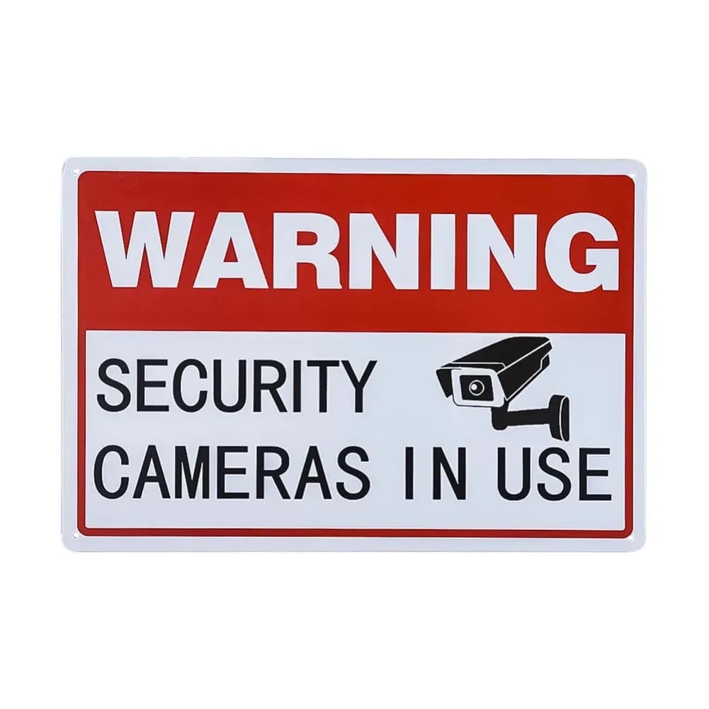 Telecamere di sicurezza per videosorveglianza con targa in metallo vintage in uso