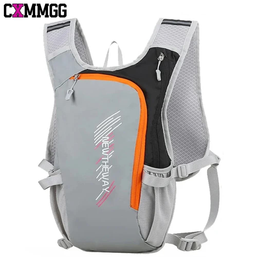 1 piece light water backpack - Waterproof insulated water backpack for racing, climbing - Unisex design for men and women