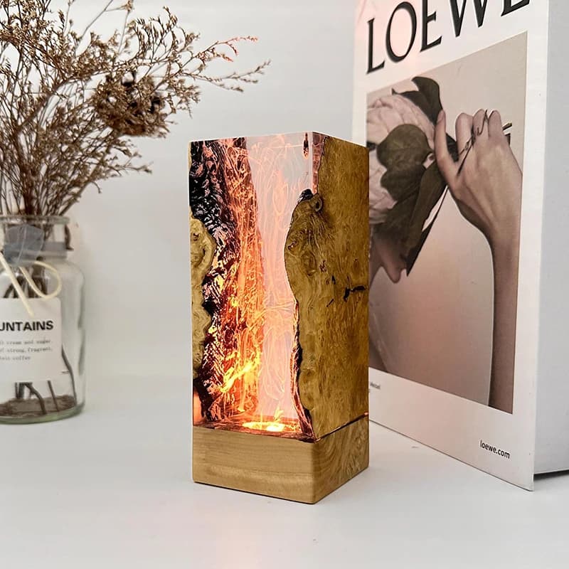 Underwater Cave Theme Organism Resin Table Light Creactive Art Decoration Lamp Sea Volcanic Eruption Night Light USB Charger