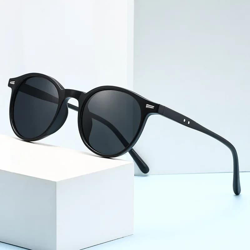 1PC Ultra-light Sunglasses Round Frame UV Sunglasses Retro Fashion Ladies Sunglasses Men's Sunglasses
