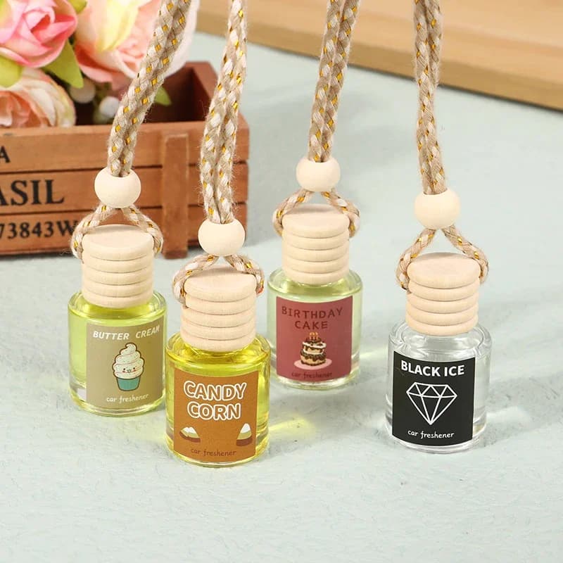 Diffusore di oli essenziali per auto, profumo, deodorante per ambienti, bottiglia di profumo, ornamento, diffusore di deodorante per ambienti sospeso, accessorio interno