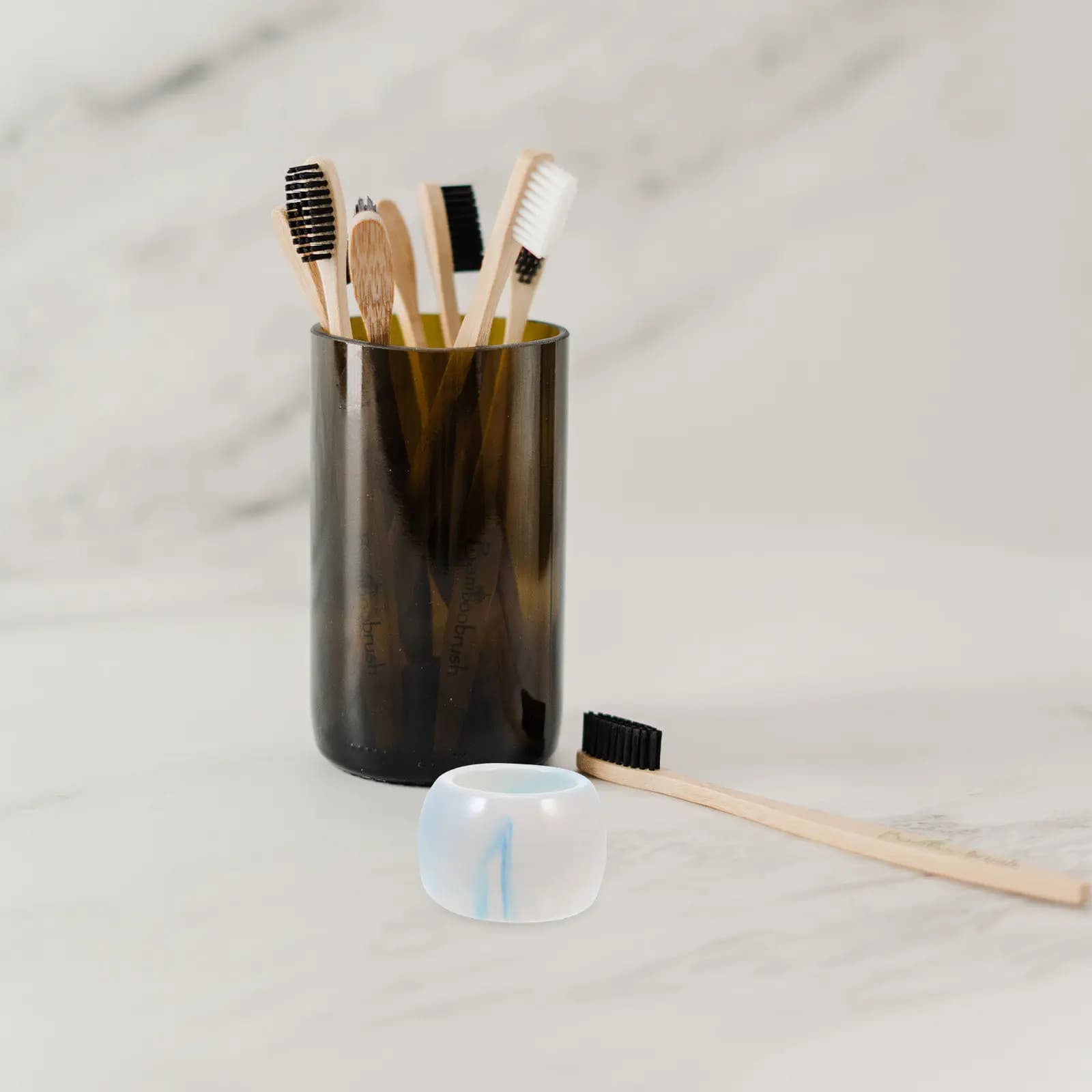 3Pcs High Quality Ceramic Toothbrush Holder Electric Toothbrush Stand Bathroom Storage Organizer for Home Travel Camping