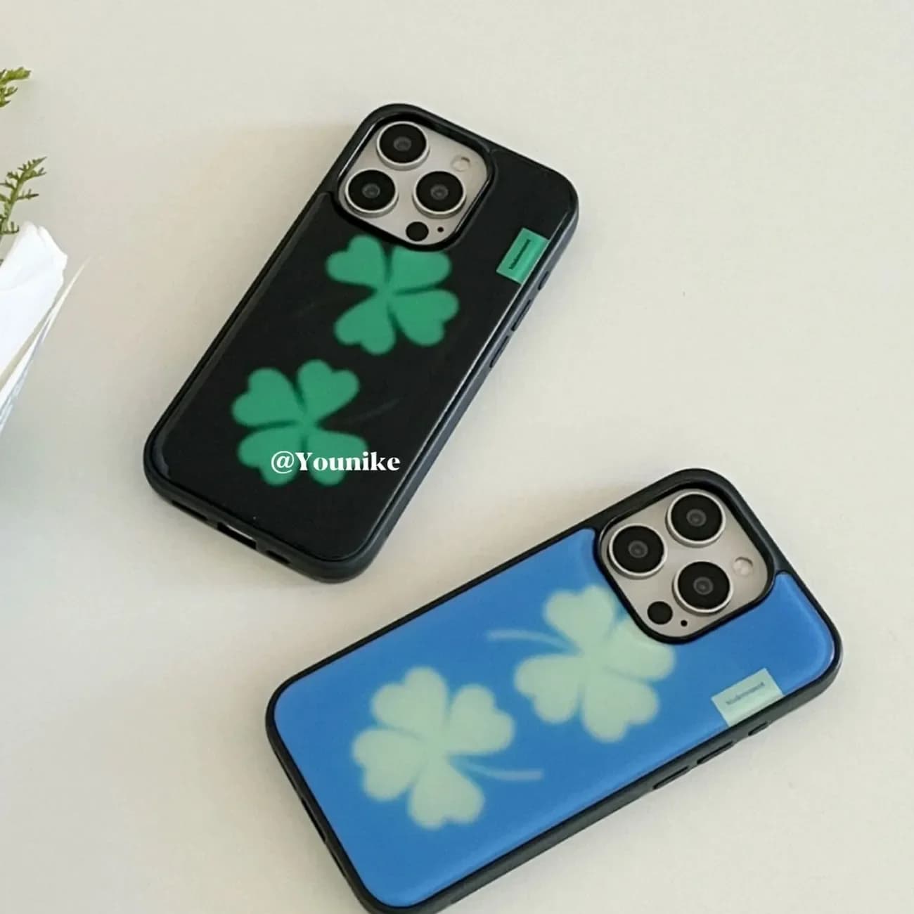 Y2K Minimalist Cover with Carinthian Lucky Trifoil and Kawaii in Resin for iPhone 17 AIR 16 15 14 13 12 11 Pro MAX Plus