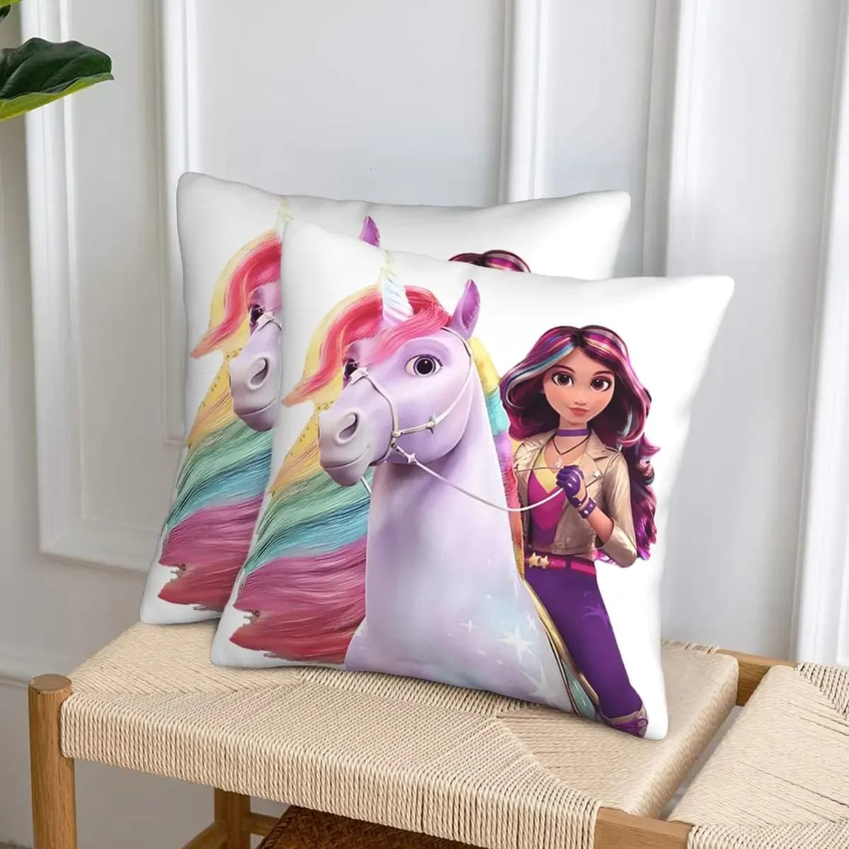 Unicorn Academy Sophia Wildstar 2 pezzi Fodera per cuscino quadrata, decorazione per cuscino, cuscino confortevole per divano domestico
