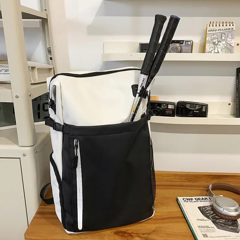 Casual fashionable badminton sports backpack for man with separate shoe compartment, large capacity travel backpack
