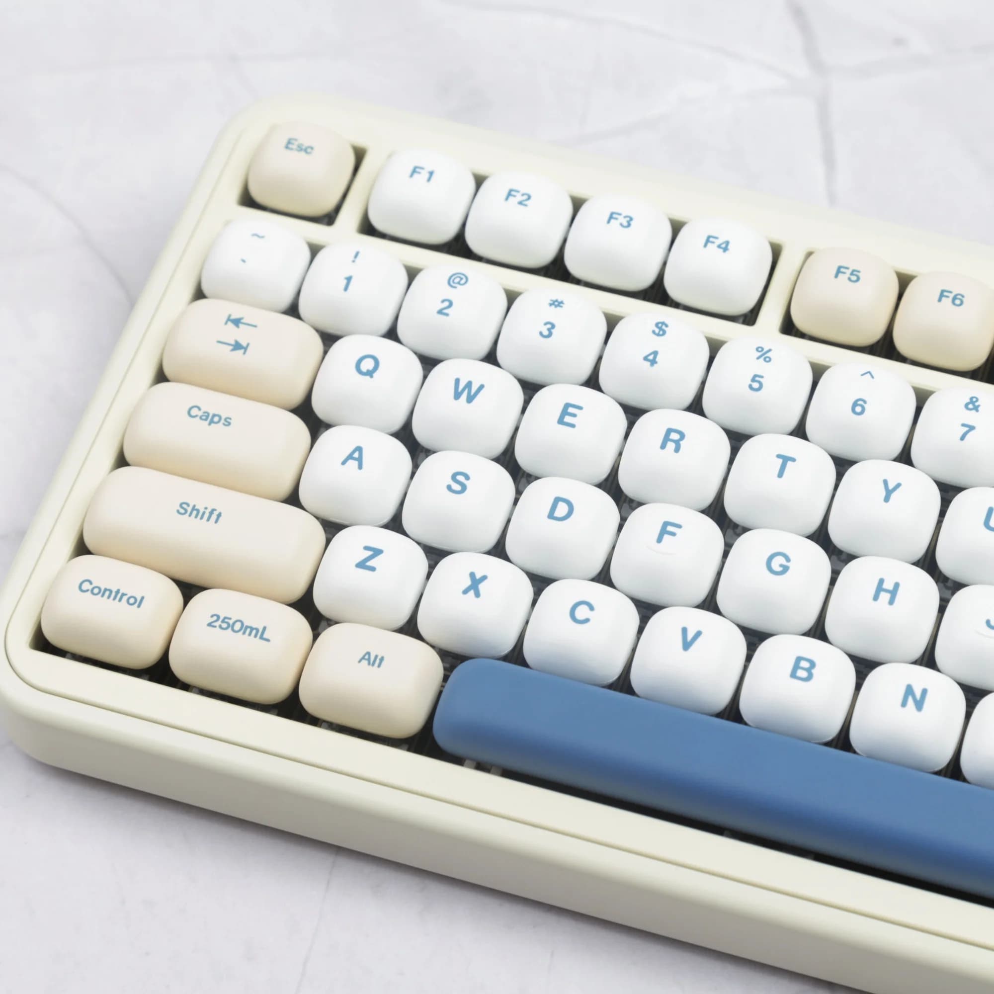 Tastiera PBT Keycap Sublimazione della tintura MOG 139 tasti Ergonomia Gaming Accessori carini personalizzati per regali per ragazze da ufficio desktop