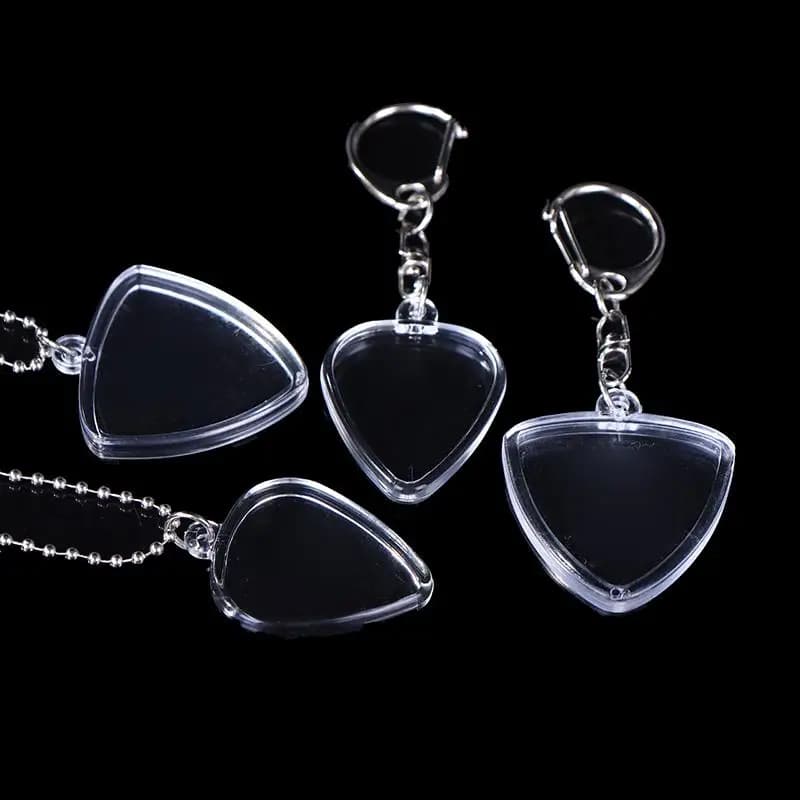 1 Pezzo Scatola Porta Plettri per Chitarristi, Contenitore Trasparente a Forma di Cuore con Portachiavi, Custodia per Plettri di Varie Dimensioni, Accessori Musicali