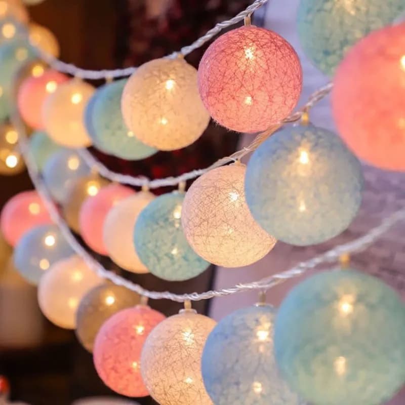 Ghirlanda di cotone colorata a batteria Palline LED da 3,5 cm Luci natalizie per la decorazione domestica Decorazioni per la camera da letto delle fate di nozze