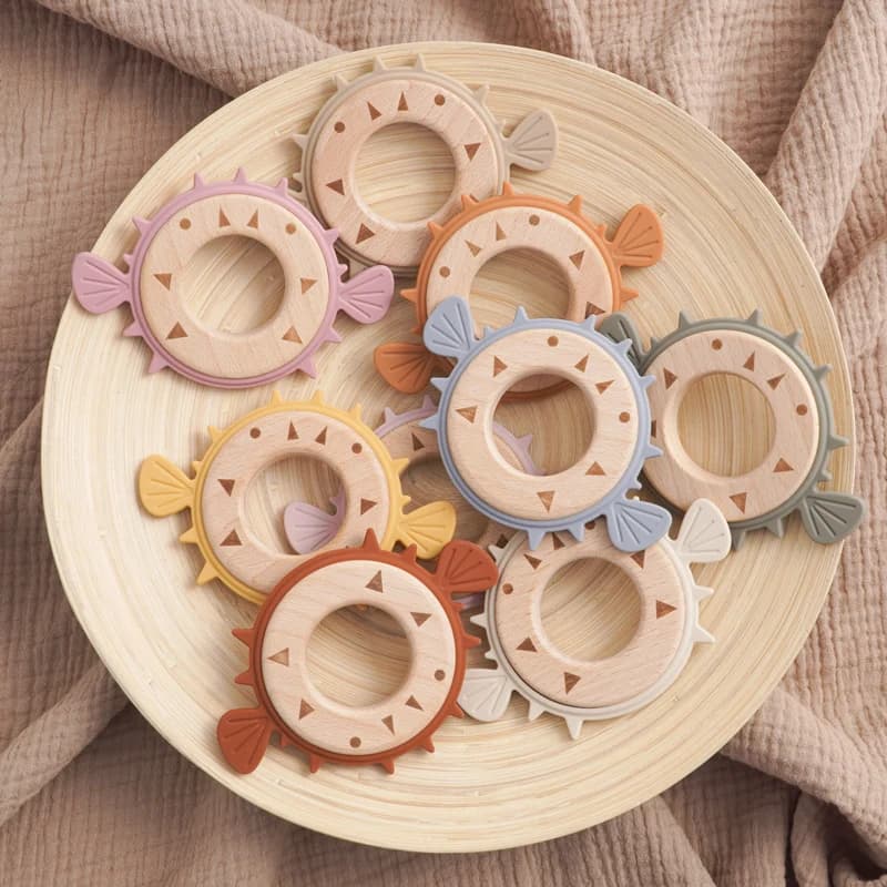 Massaggiagengive giocattolo a forma di cartone animato giocattolo per la dentizione Silicone neonato cura dentale gengive anello in legno mano bastone molare accessori per bambini