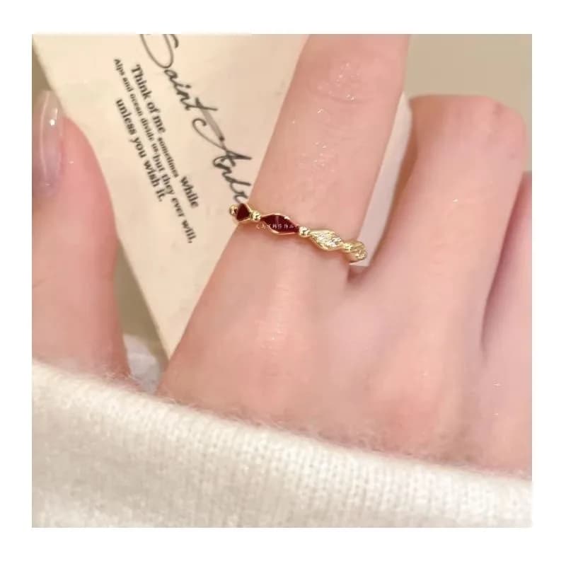 French Red Oil Drip Diamond Micro-set Zircon Ring, Women's Light Luxury High-end Index Finger Ring, Niche Design Ring