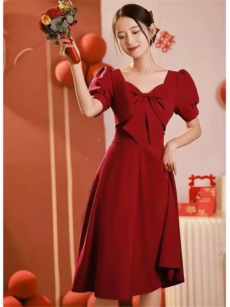 Elegante Abito da Sera Rosso per Donna, Vita Alta, Gonna a Trapezio, Maniche a Bolla, Scollo a V, Abito Estivo da Sposa, Sensazione di Lusso, Cocktail