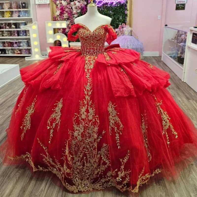 Abiti Quinceanera rossi con spalle scoperte Applique dorate Perline in pizzo Fiocco di cristallo Corsetto in tull Festa di compleanno Abito dolce 16 Vestid