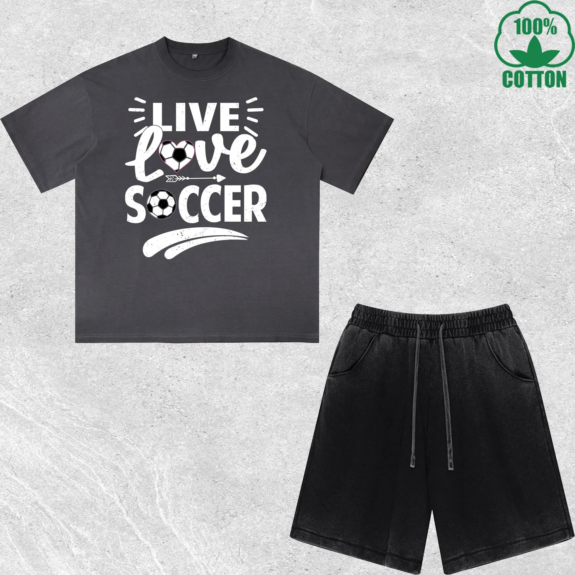 Set T-Shirt e Pantaloncini Stampati 'Live Love Soccer' Effetto Lavato, Multicolore, Stile Trendy e Alla Moda, 100% Cotone, Confezione Conveniente
