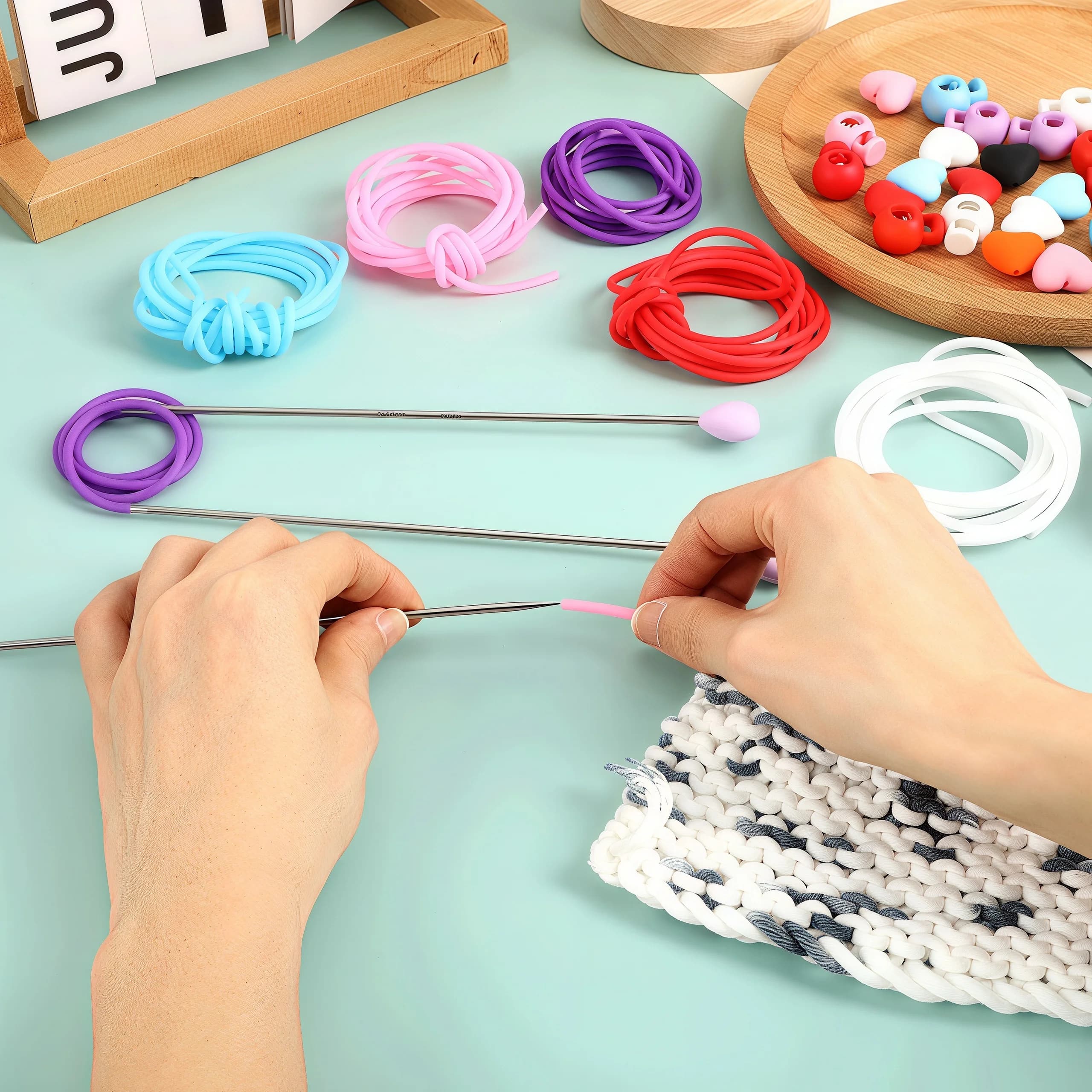 6pcs/set Knitting Stitches Holder Anti Stripping Needle Silicone Tube Knitting Needle Stoppers Set DIY Weaving Tool Accessories