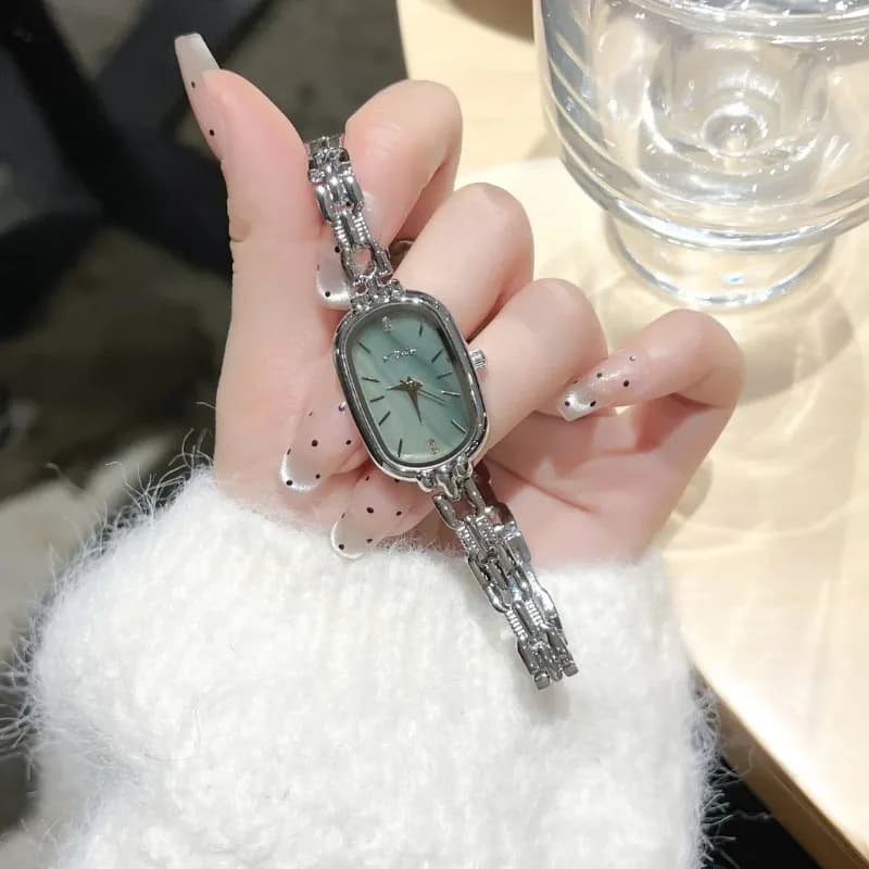 New Fashion Silver Green Shell Textured Dial Quartz Women's Watch Elegant Small Square Ladies Wristwatch Clock Lover Gift Reloj
