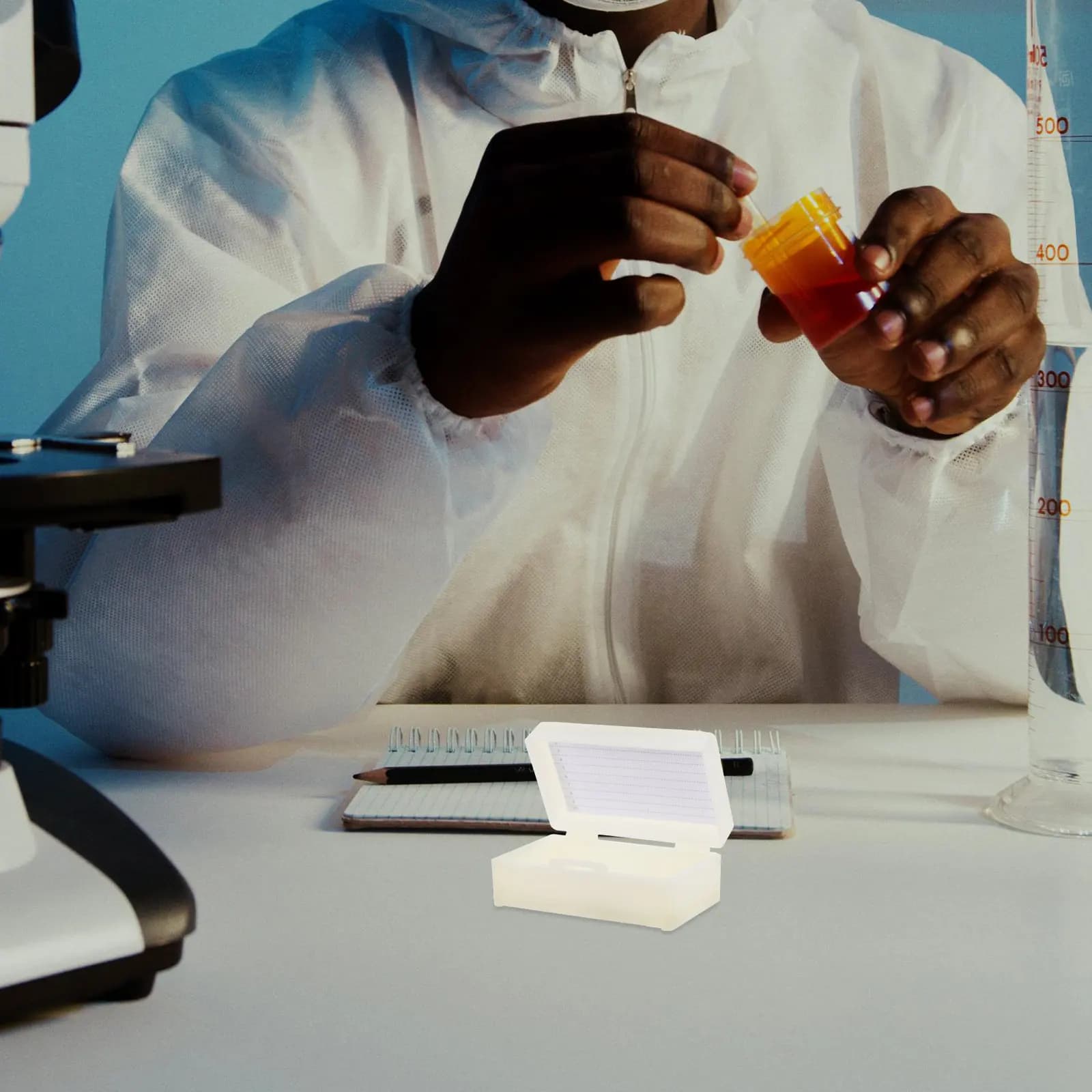 Scatola Porta Vetrini da Microscopio a 10 Scomparti in Carta con Numerazione Seriale per Conservazione di Sezioni di Tessuti e Campioni di Patologia da Laboratorio