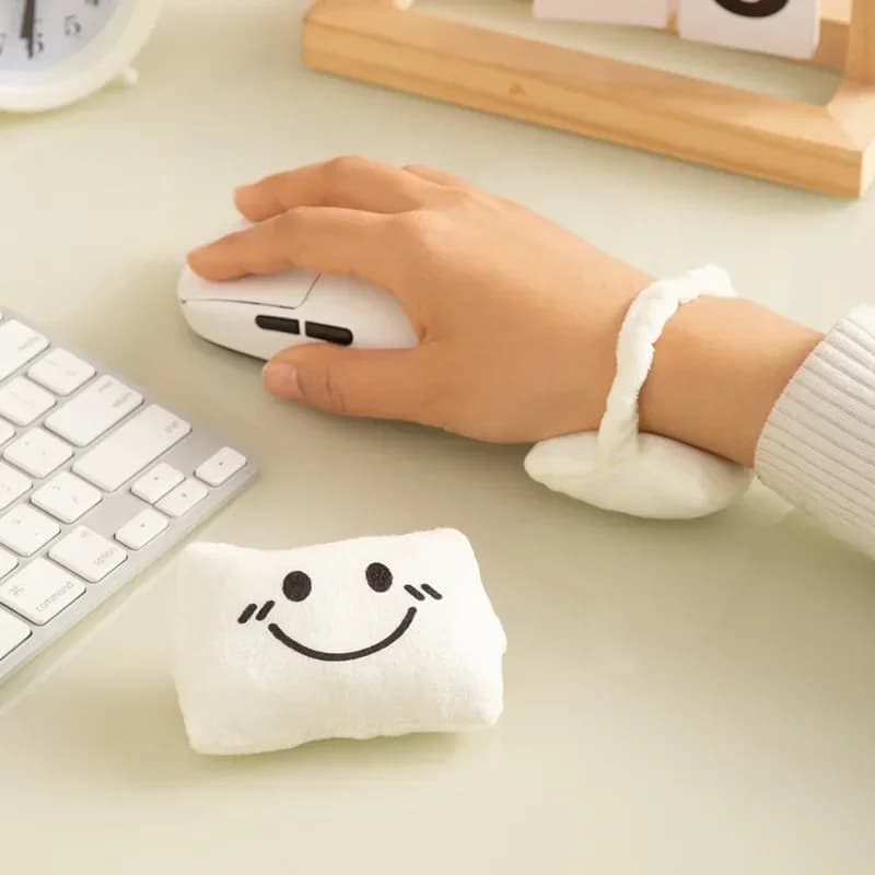 Simpatica espressione poggiapolsi mini cuscino supporto confortevole riduce l'affaticamento protezione per il polso antiusura tappetino per mouse forniture per ufficio