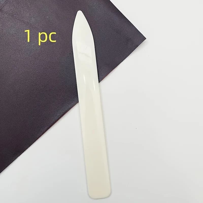 1 piece of imitation ox bone creasing tool, used for paper art, paper folding, nameplate embossing, and origami hobbyists