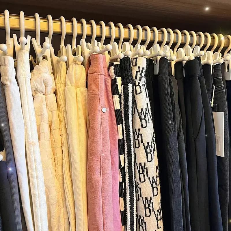 Appendiabiti di dimensioni estese per pantaloni, senza cuciture, regolabile, multifunzionale, antiscivolo, per armadio, organizer, biancheria intima, gonne, pantaloni, vestiti