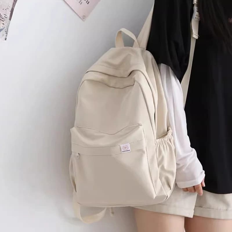 Nuovo zaino da donna in nylon impermeabile borsa da viaggio femminile zaini zainetto per ragazze adolescenti bookbag in tinta unita Mochila Bookbag