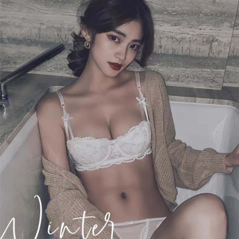 Women's Bras Sexy Half Cup Lace Push Up French Style Soft Lingerie with Deep V Neck Closure Back Breathable Bralette Thin Ropa Mujer