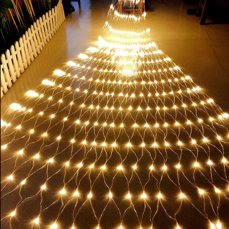 2x2M 3x2M LED Net Mesh Fairy String Lights ghirlanda tenda per finestra impermeabile luci da giardino di natale lampada per feste di matrimonio