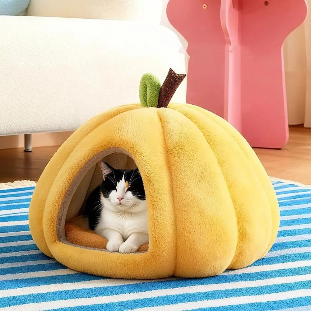 Cuccia per Gatti a Forma di Zucca in Peluche, Antiscivolo, Calda e Spessa, Comoda Cuccia Semi-chiusa per Cani e Gatti