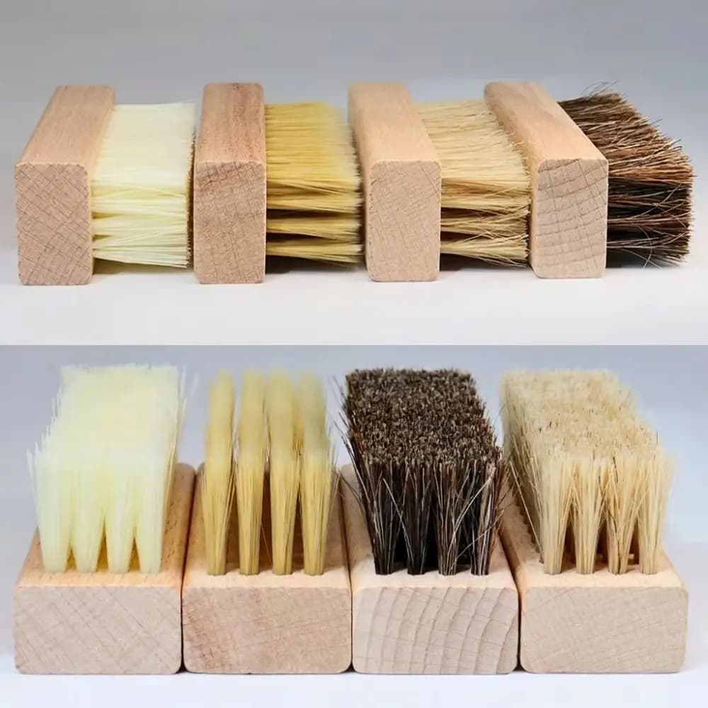 Portable Solid Wood Shoe Brush PP Bristles Coarse Bristles Footwear Cleaning Brush Soft Bristles Shoe Polishing Brush