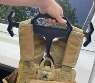 Multifunctional Outdoor Tactical Vest Display Hanger ABC Plastic Portable Diving Suit Heavy Tactical EDC Hanger
