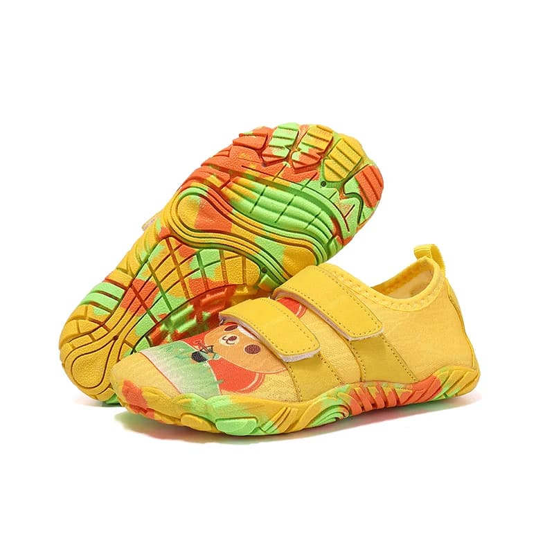Nuove Scarpe Acquatiche per Bambini e Bambine, Calzini Acquatici Effetto Pelle, Scarpe da Immersione, Surf e Spiaggia ad Asciugatura Rapida, Antiscivolo per Camminare