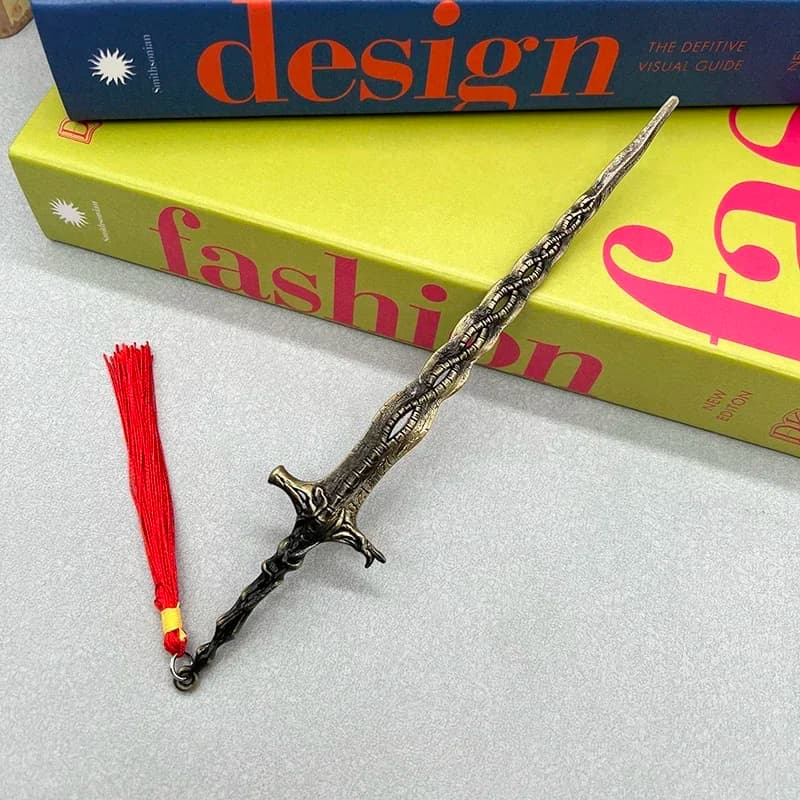 22cm Elden Ring Sacred Relic Sword Marika Metal Weapon Game Replica Model 1:6 Action Figure Accessorio Decorazione da collezione Dropshipping All'ingrosso Vendita calda Regali Nuovo arrivo Regalo Spedizione gratuita De