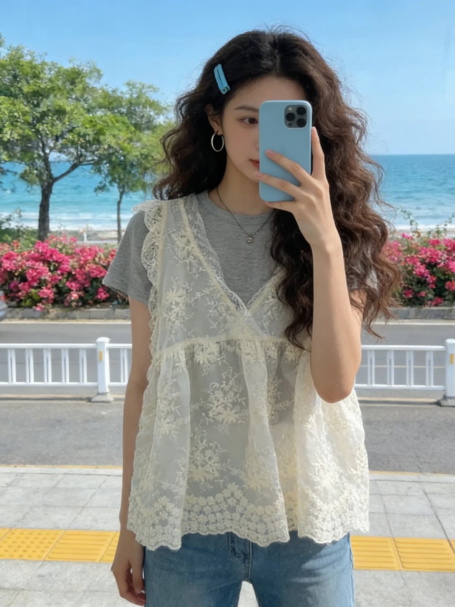 Gray round Neck Short Sleeve T-Shirt Lace Vest True Two-Piece Top Women Summer New Korean Style Fashion Versatile Short Sleeve