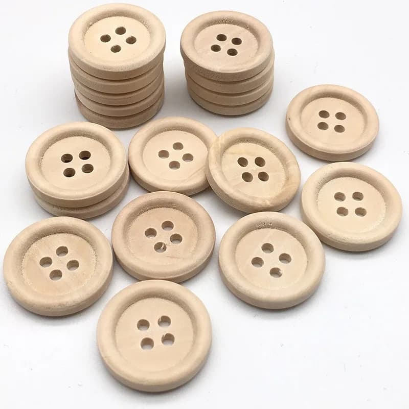 50 pezzi/set bottoni in legno naturale con 4 fori per artigianato fai da te e progetti di cucito, accessori di abbigliamento decorativi
