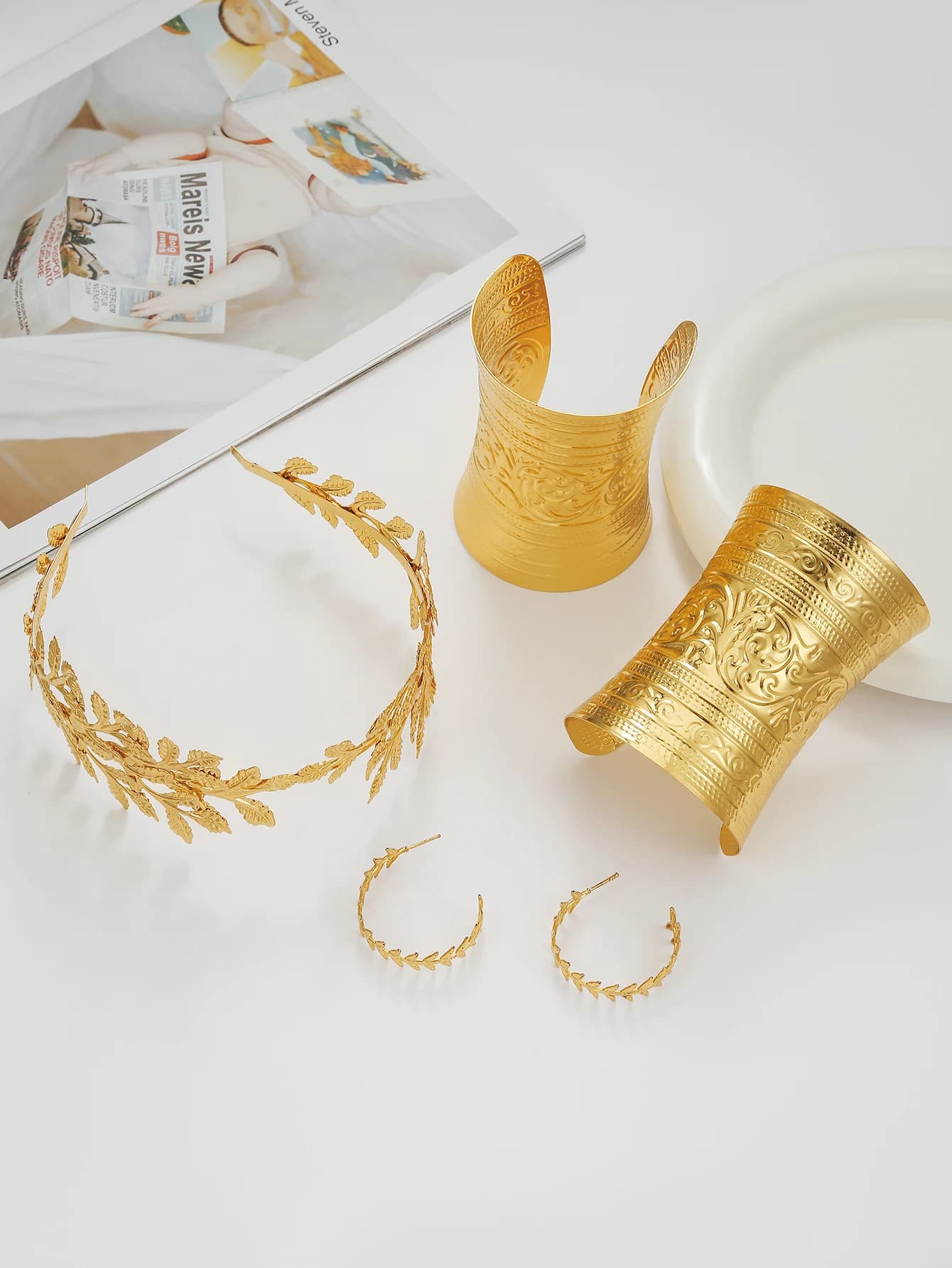 Wreath Headband, Bracelet, and Earrings Set: Greek and Roman Goddess-themed Costume Accessories for Halloween Costume Parties