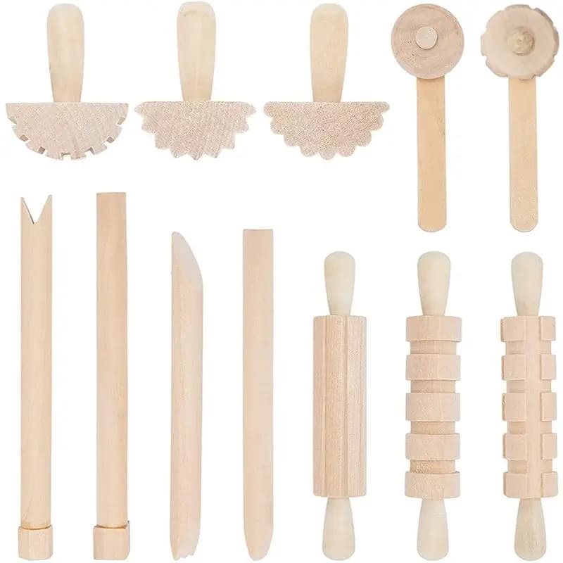 HHTL Set di 12 Utensili per Argilla e Pasta Modellabile, Accessori per il Gioco, Include Rulli e Martello, Kit per Feste, Utensili in Legno per Ceramica, Stampi per Arte in Argilla