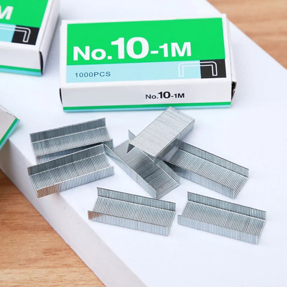 12 Scatole Mini Graffette di Ricambio in Acciaio Inossidabile Resistenti, Misura Standard N. 10, per Mini Cucitrice da Scrivania, Prodotti per Ufficio