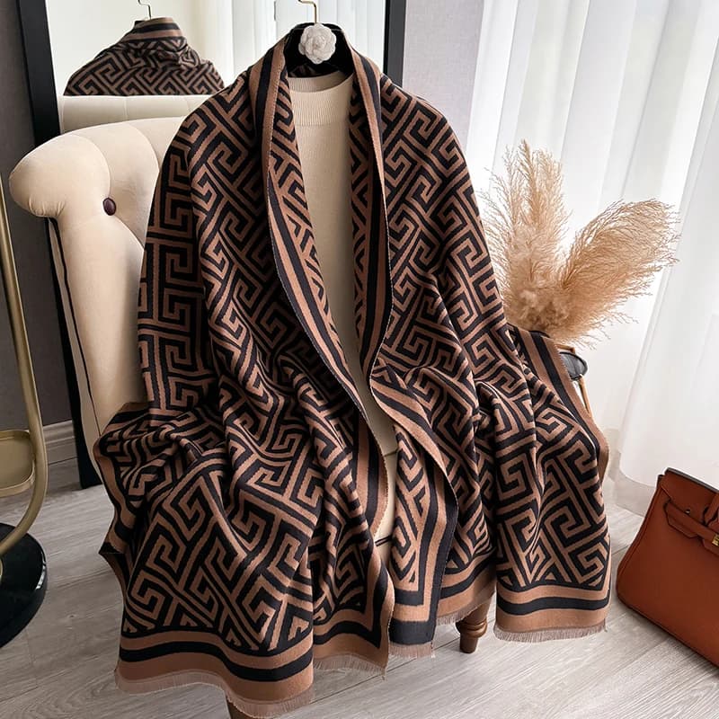 Sciarpa di cashmere calda invernale per le donne Coperta di Pashmina di lusso Scialle spesso Avvolgere Fazzoletto da collo Moda Bufanda Echarpe Poncho 2024