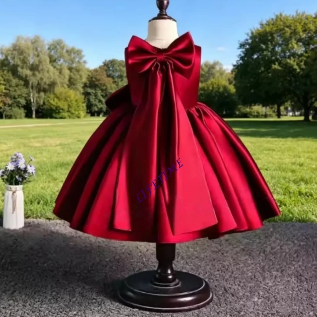 Abito Elegante e Grazioso Personalizzato per Damigelle, con Fiocco, per Matrimoni, Compleanni, Feste e Comunioni