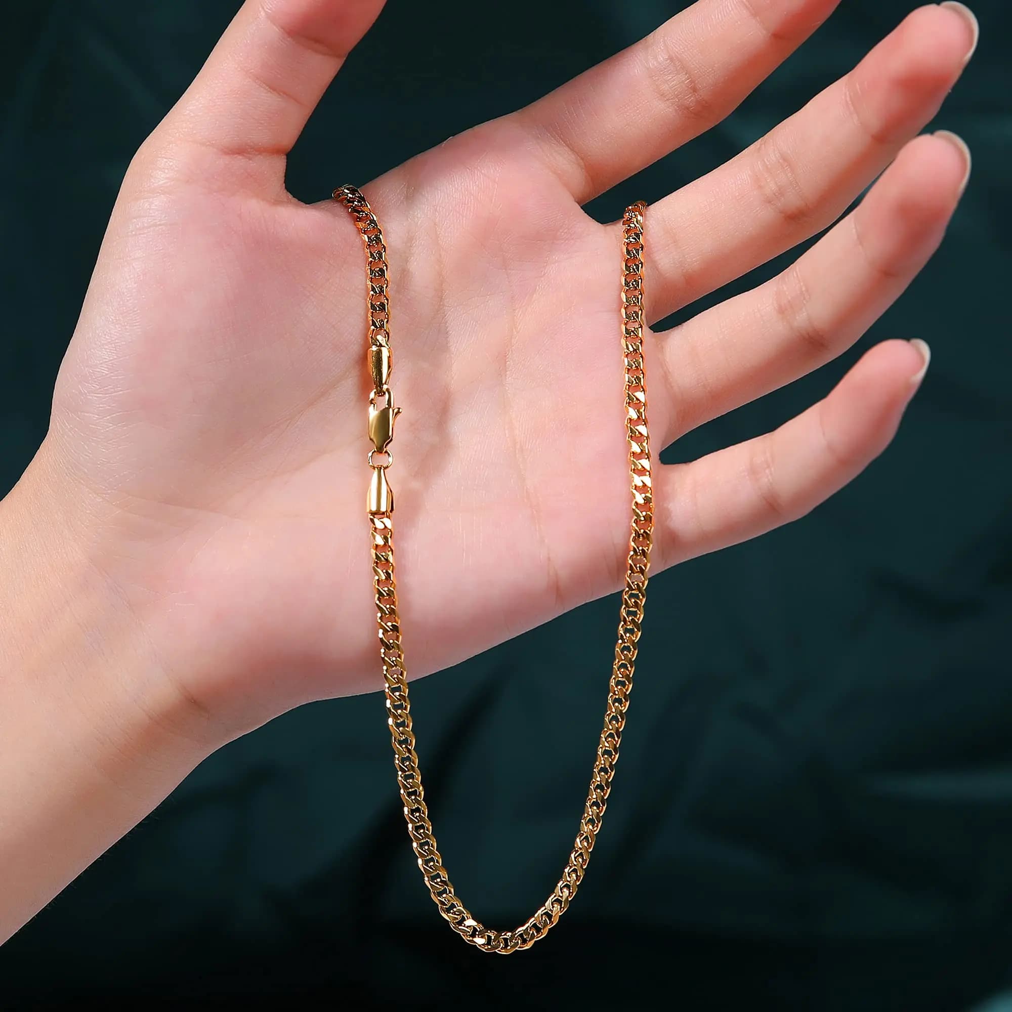 Shevalues Collana in acciaio inossidabile Gioielli placcati in oro 14 carati per donna Catena al collo Collana per coppia uomo Decorazione estetica di moda