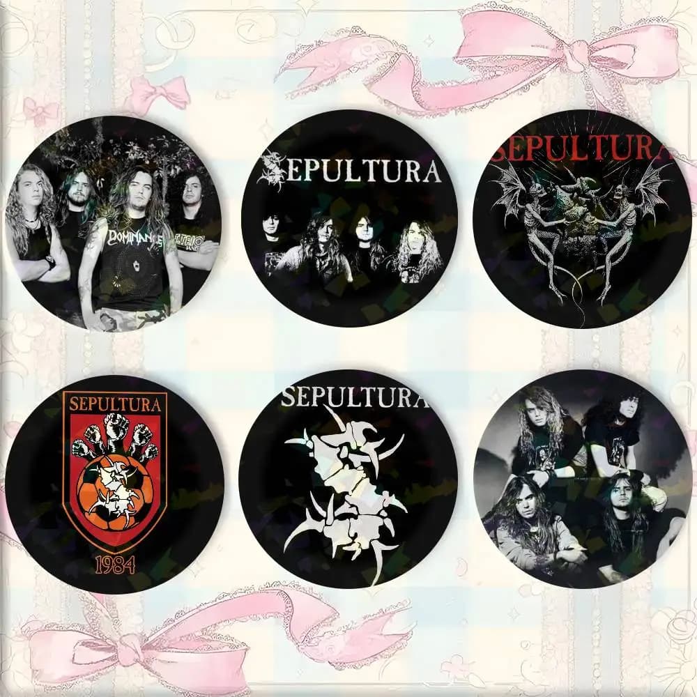 Spille Rotonde Cartoon con Icone Manga e Badge della Rock Band Sepultura per Zaini, Accessori, Abbigliamento, Decorazioni per Borse e Regali