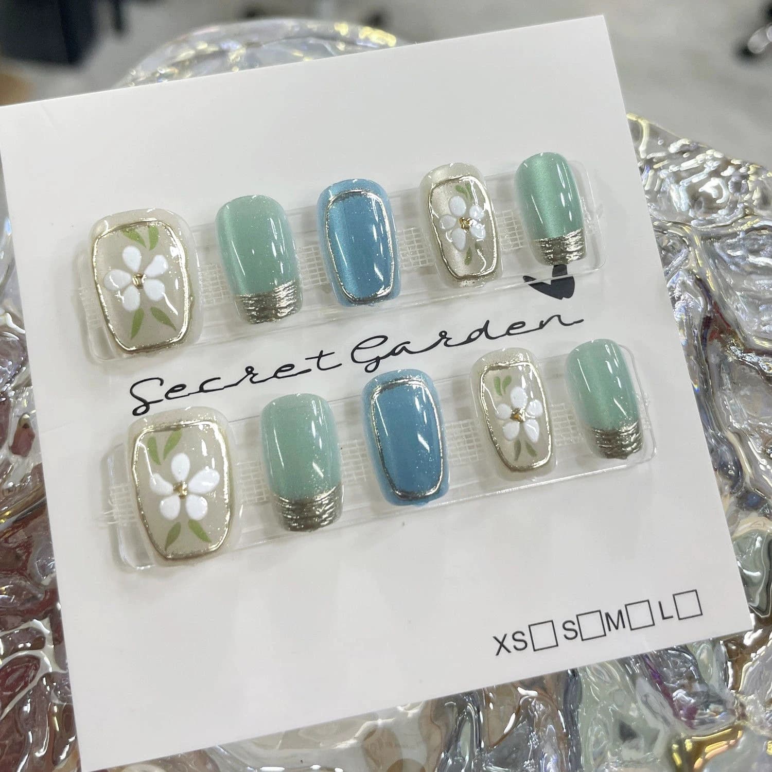 10 Pieces Finte Nails Press-on Court Square Green Blue with Flowers, Fin Nails Effect Cat Eyes, French Design, Art Nails Wearable and Removable