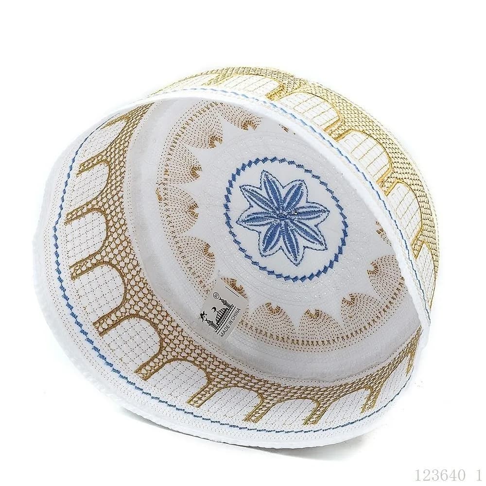 Traditional Muslim Ethnic Hat in Cotton, Round Shape, Embroidery Design, Saudi Arabian Style, Islamic Copricapo for Prayer