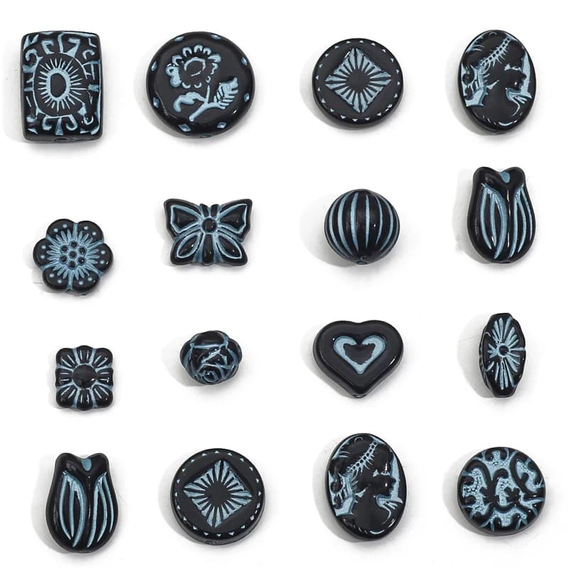 Moda dipinta stile barocco perline acriliche cuore fiore farfalla Charms per collana braccialetto gioielli fai da te che fanno accessori